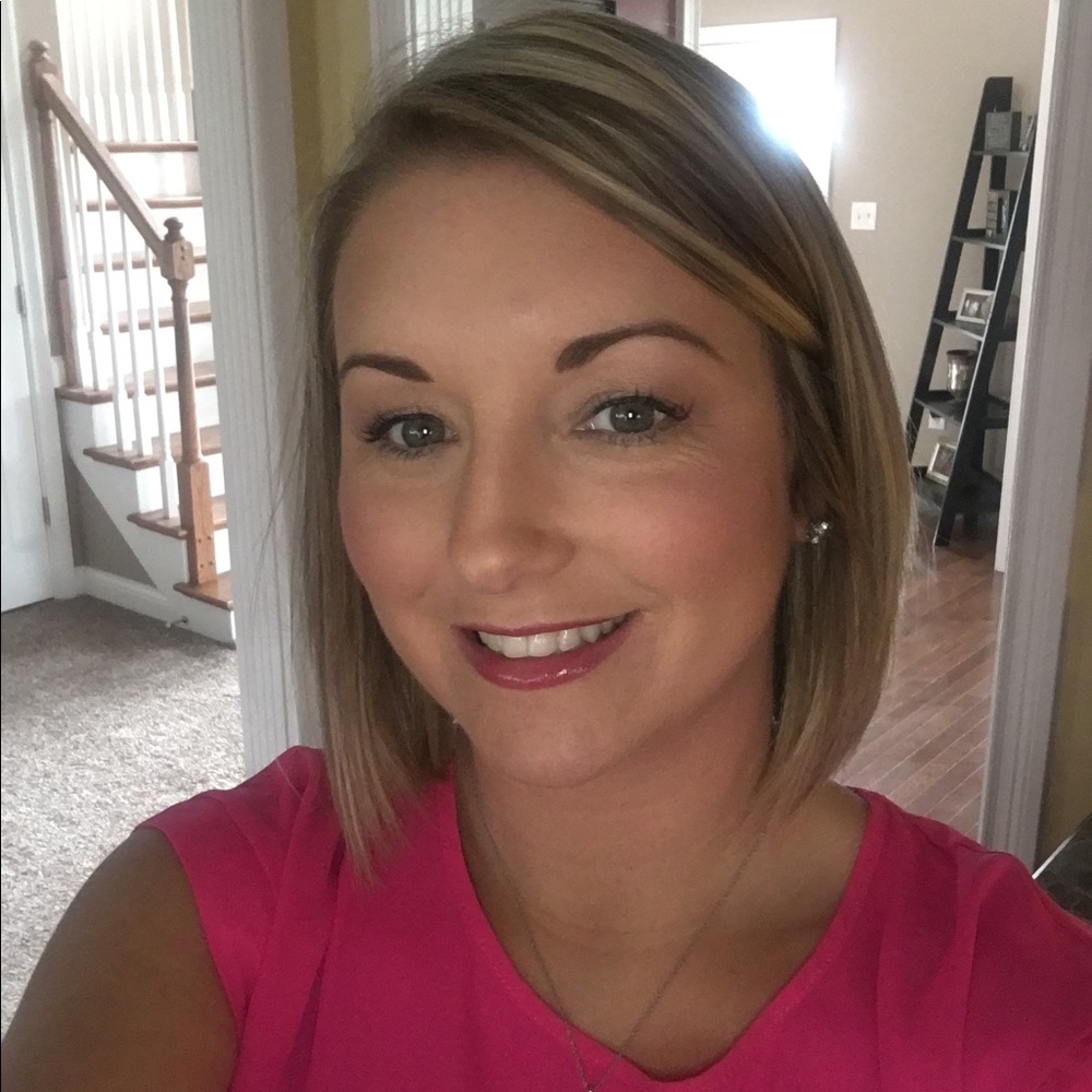 Meet your Posher, Amy